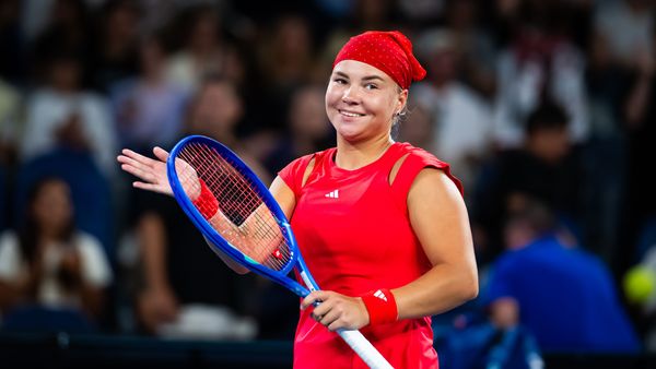 Diana_Shnaider_-_Australian_Open_2025_-_Day_4-DSC_8305