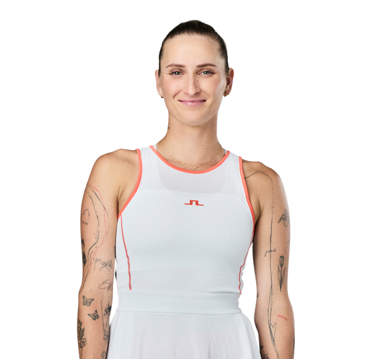 Vondrousova-Torso_323027 WTA Tennis